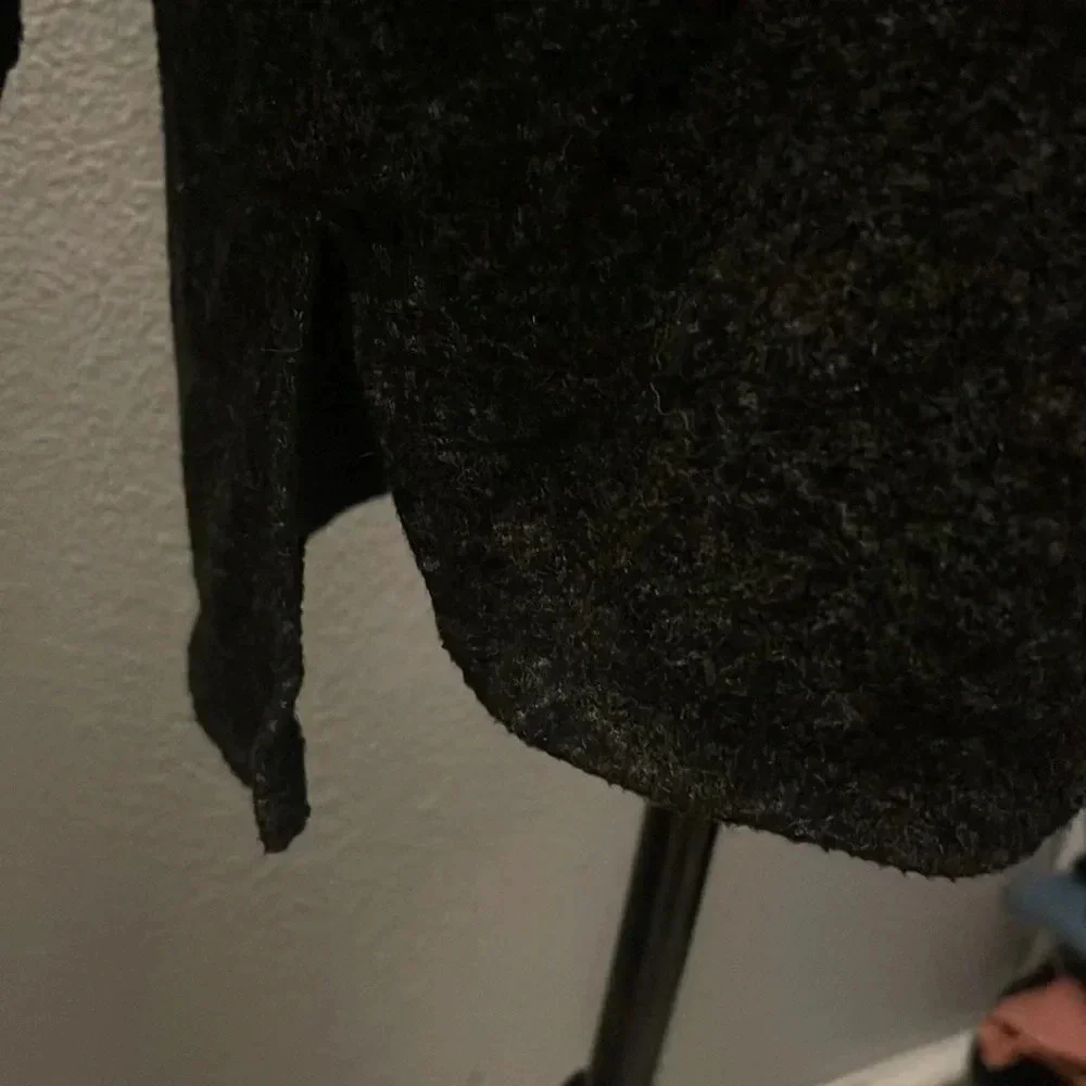 Hacci Cowl Neck Maternity Sweatshirt - Picture 5 of 10